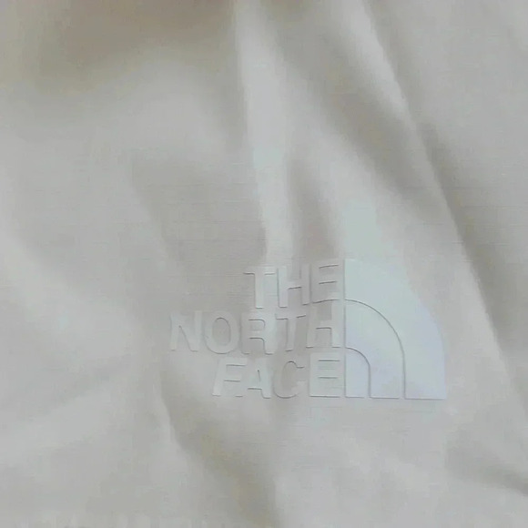 The North Face Women’s Antora Parka - Picture 5 of 15